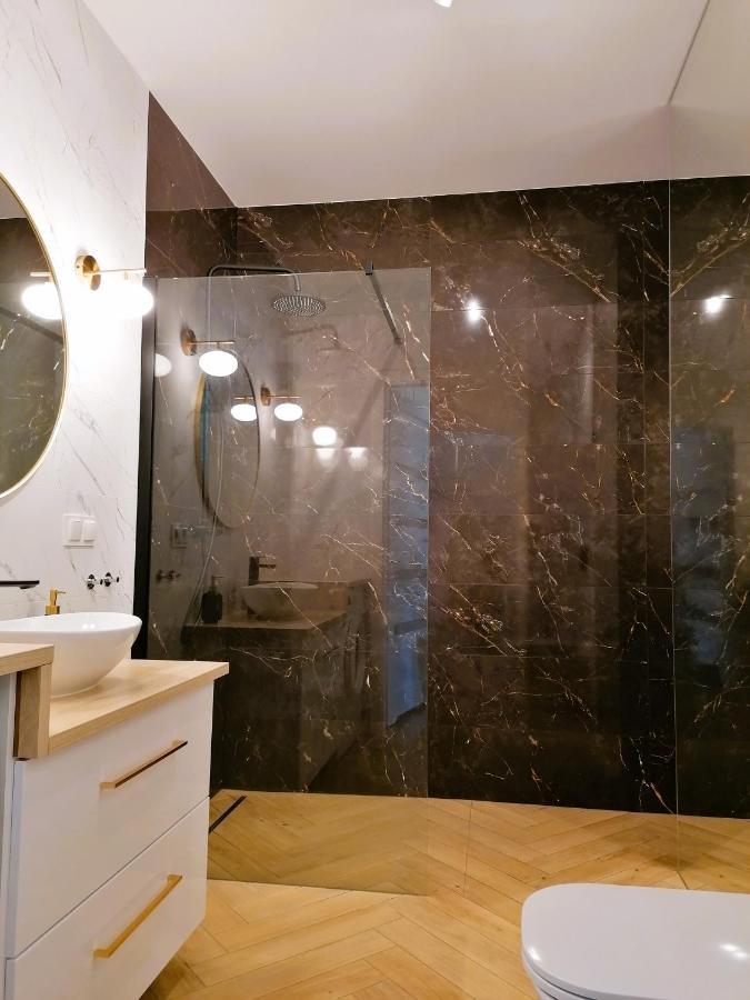 Apartament Ogrody レシュノ エクステリア 写真